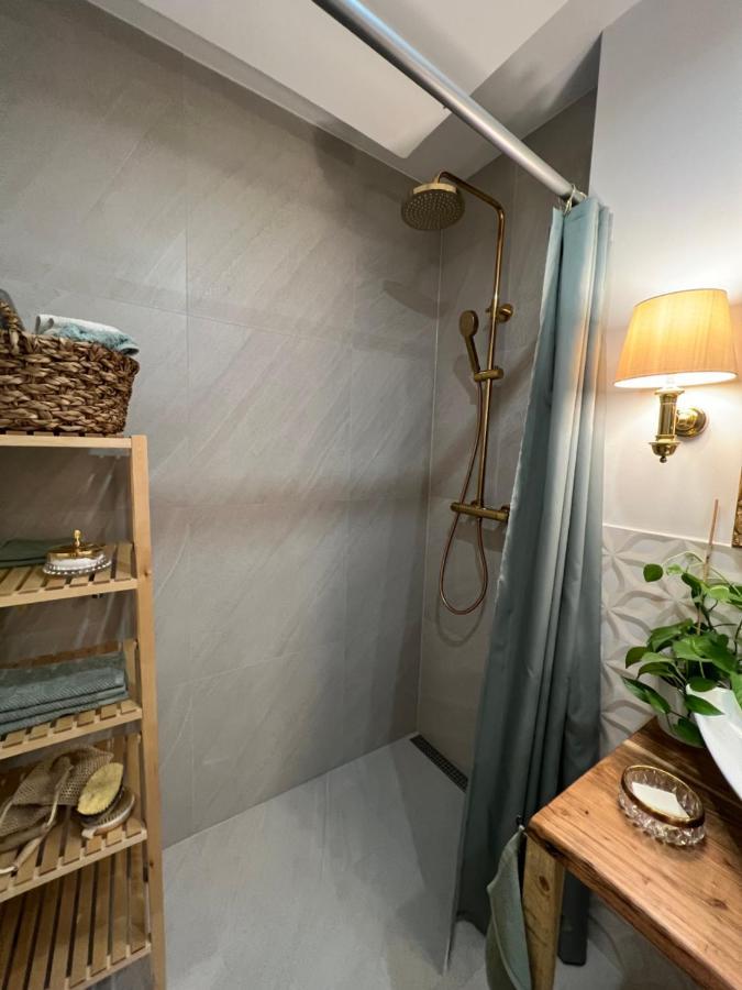 Privatunterkunft Kleiner Balkon In Muenchen West Kültér fotó